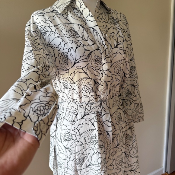 PASHMINA Women's Belted B&W Floral Print Midi Collared Button Down Dress - Picture 6 of 8